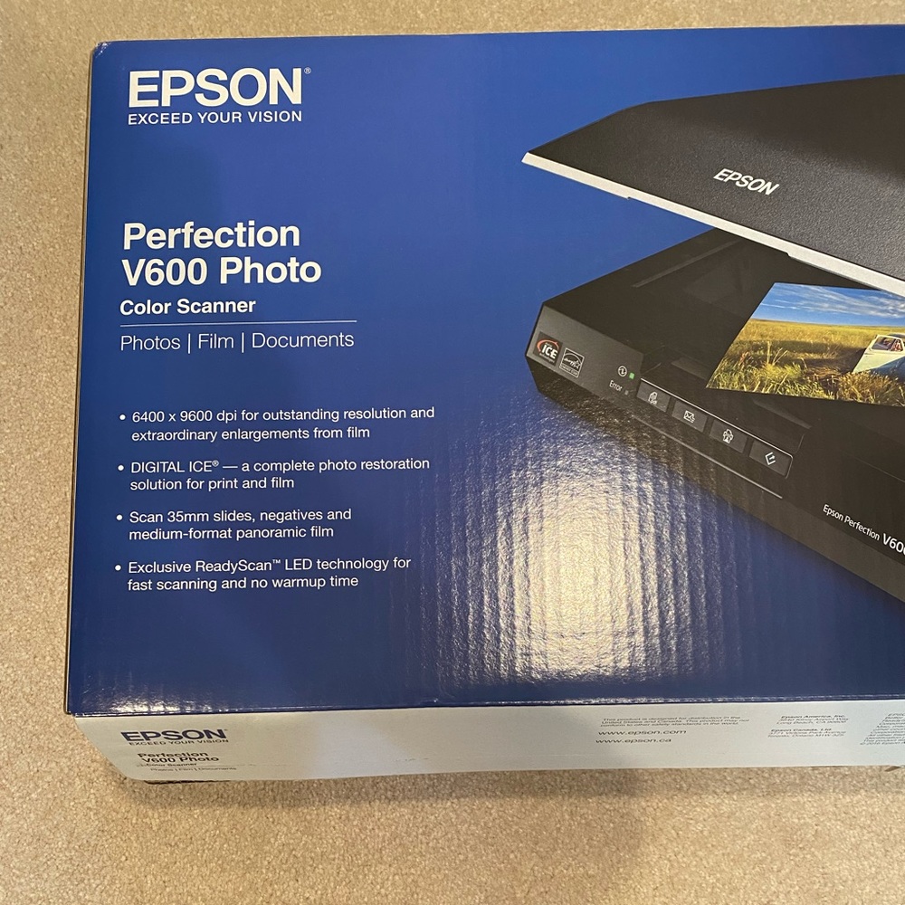 NIB - EPSON Perfection V600 Color Photo Scanner